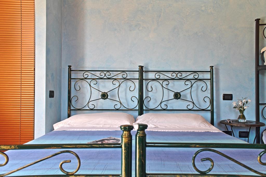 Agriturismo Il Gelsomino Ritrovato Milazzo Habitación foto